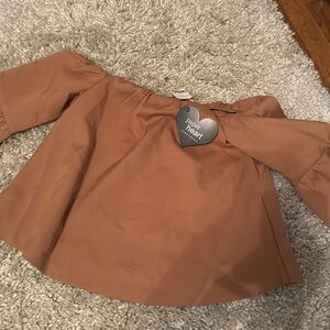 💛 Off Shoulder Top S